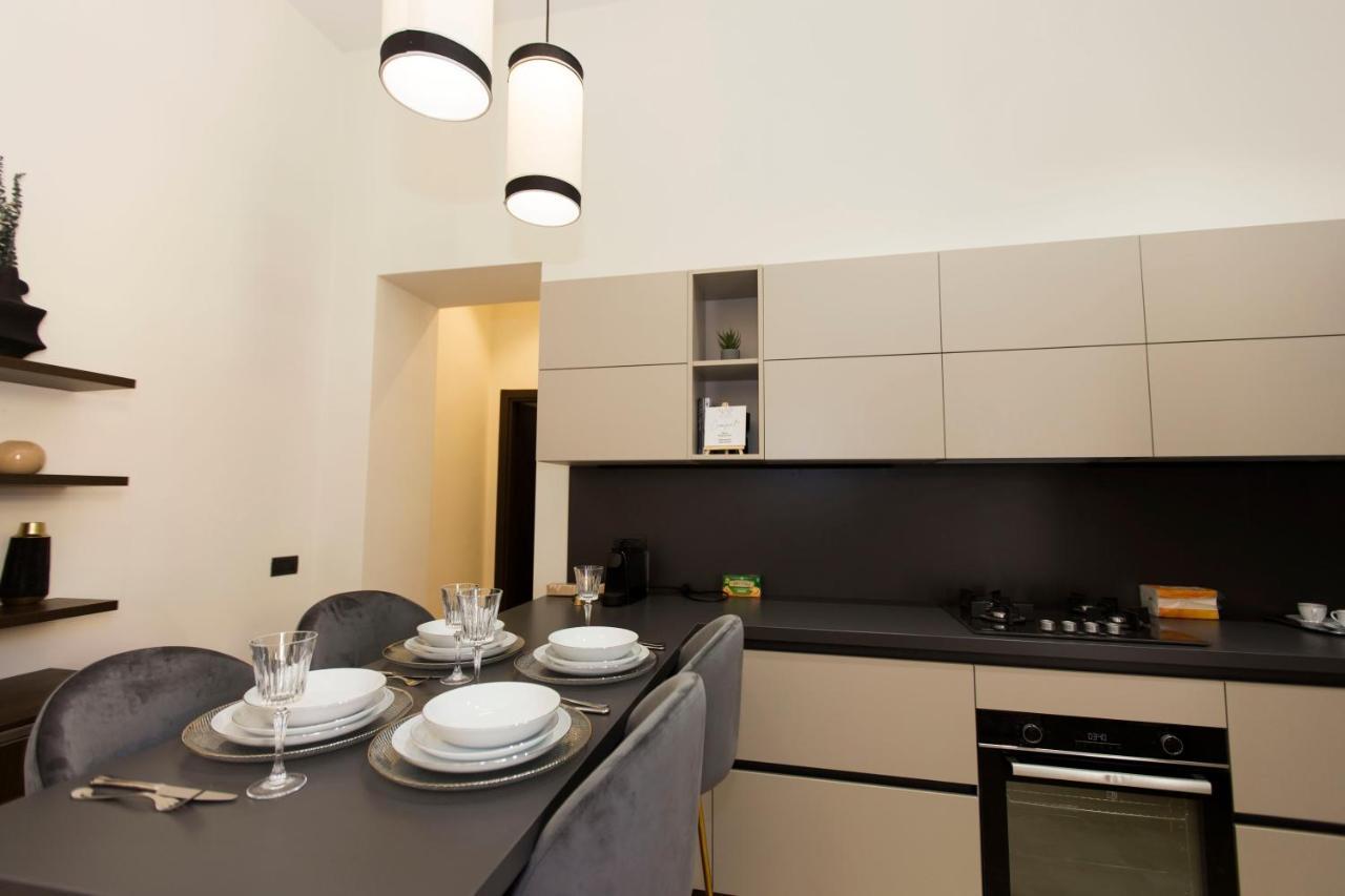 N A P Experience Apartments Napels Buitenkant foto
